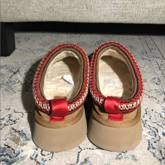 UGG Tazz Platform Slippers in Chestnut - Picture 7 of 7